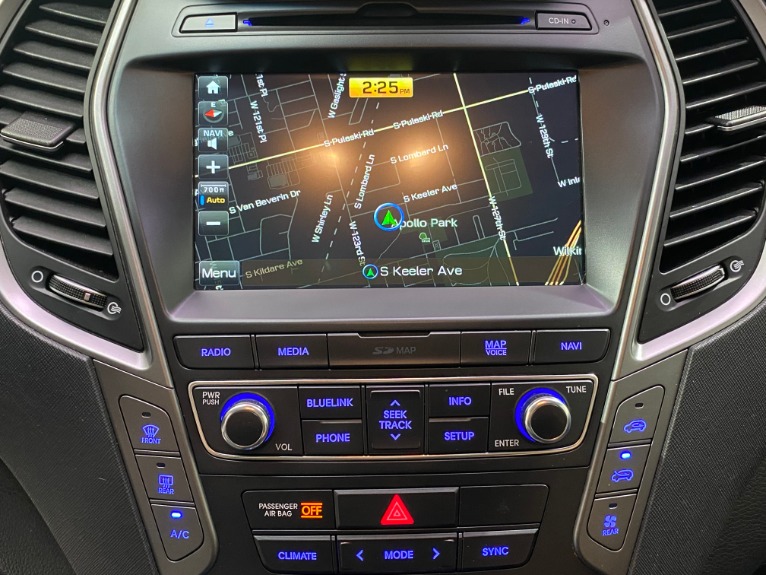 Used-2017-Hyundai-Santa-Fe-SE-Ultimate-FWD