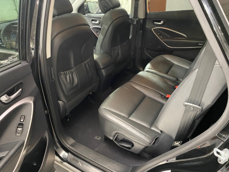 Used-2017-Hyundai-Santa-Fe-SE-Ultimate-FWD