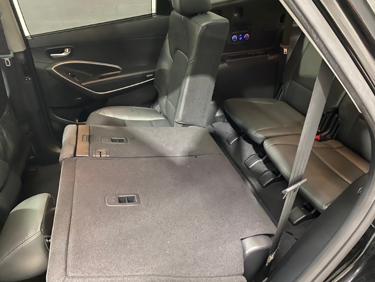 Used-2017-Hyundai-Santa-Fe-SE-Ultimate-FWD