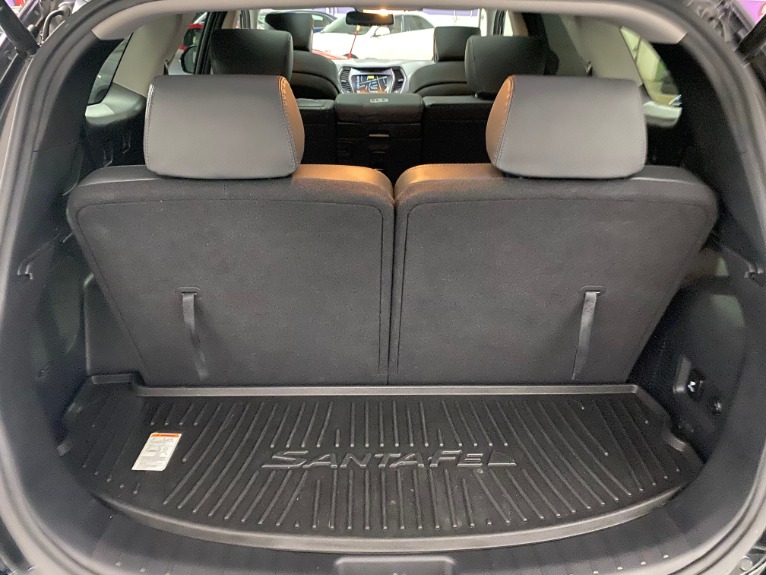 Used-2017-Hyundai-Santa-Fe-SE-Ultimate-FWD