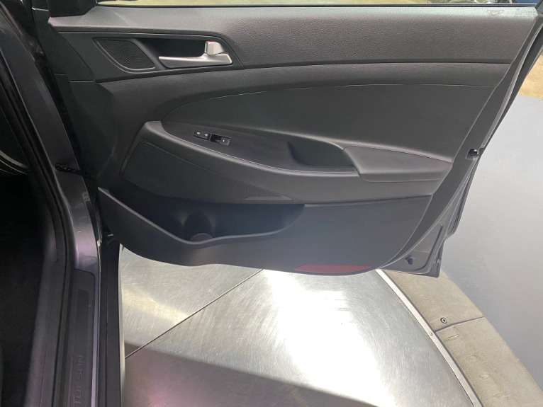 Used-2019-Hyundai-Tucson-SE-AWD