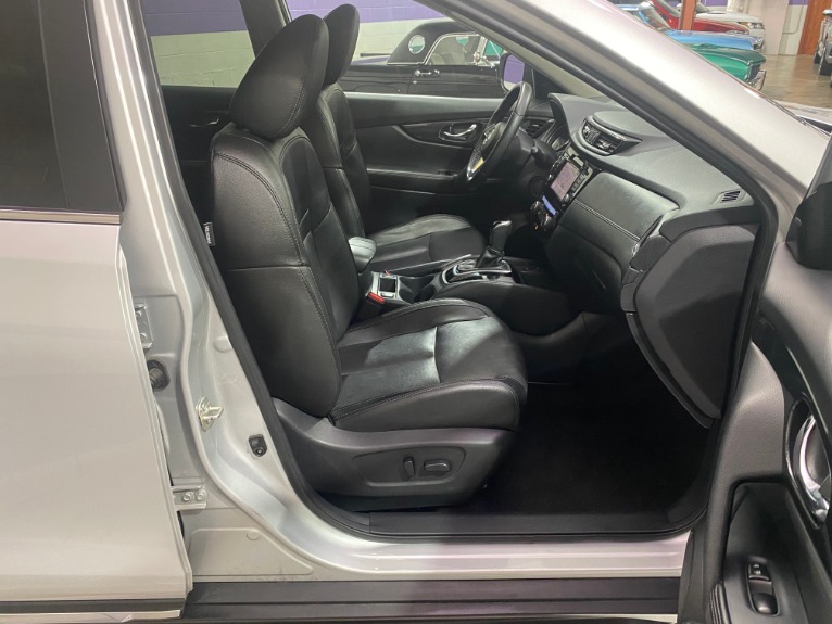 Used-2019-Nissan-Rogue-SL-FWD