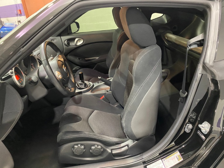 Used-2017-Nissan-370Z-RWD