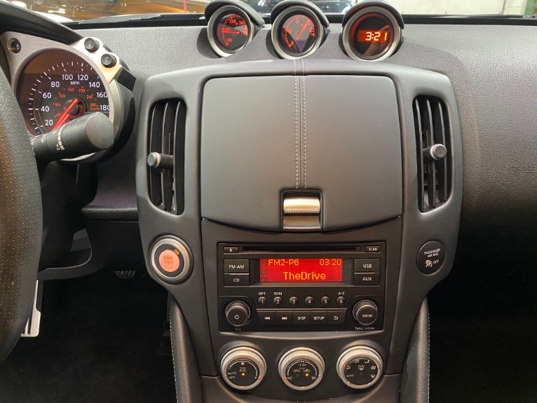 Used-2017-Nissan-370Z-RWD