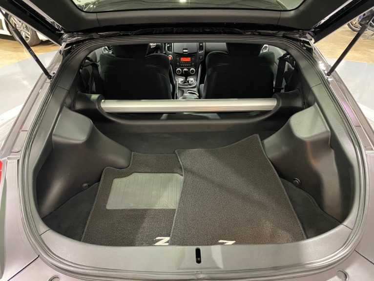 Used-2017-Nissan-370Z-RWD