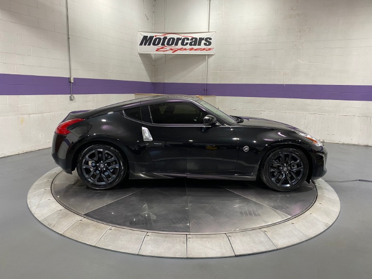 Used-2017-Nissan-370Z-RWD