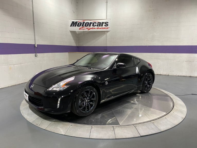 Used-2017-Nissan-370Z-RWD