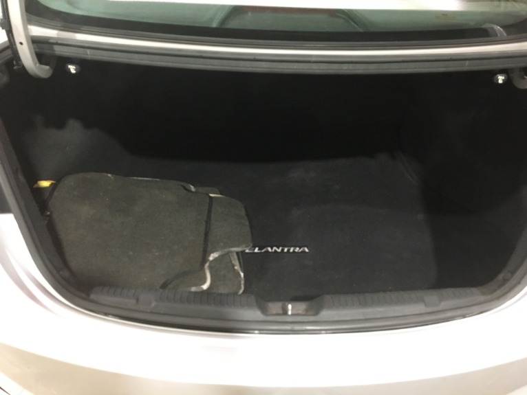 Used-2012-Hyundai-Elantra-GLS