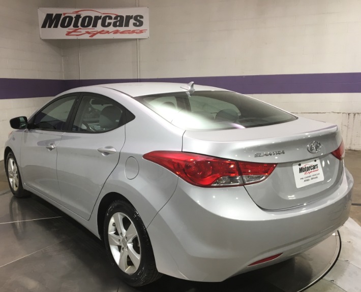 Used-2012-Hyundai-Elantra-GLS