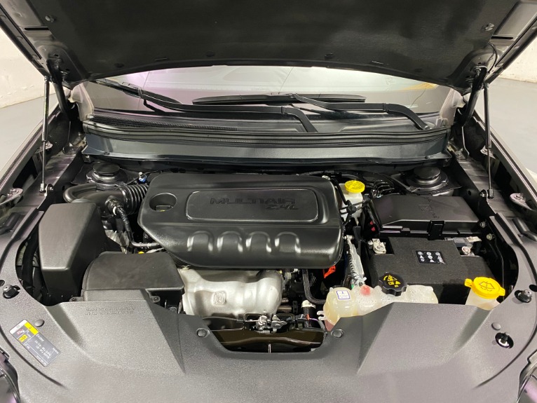 Used-2019-Jeep-Cherokee-Limited-FWD