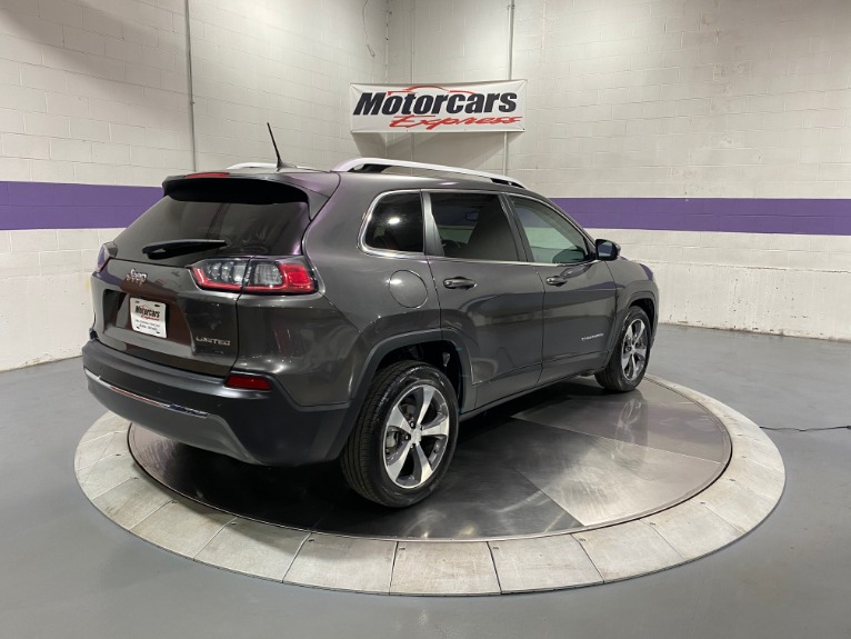 Used-2019-Jeep-Cherokee-Limited-FWD