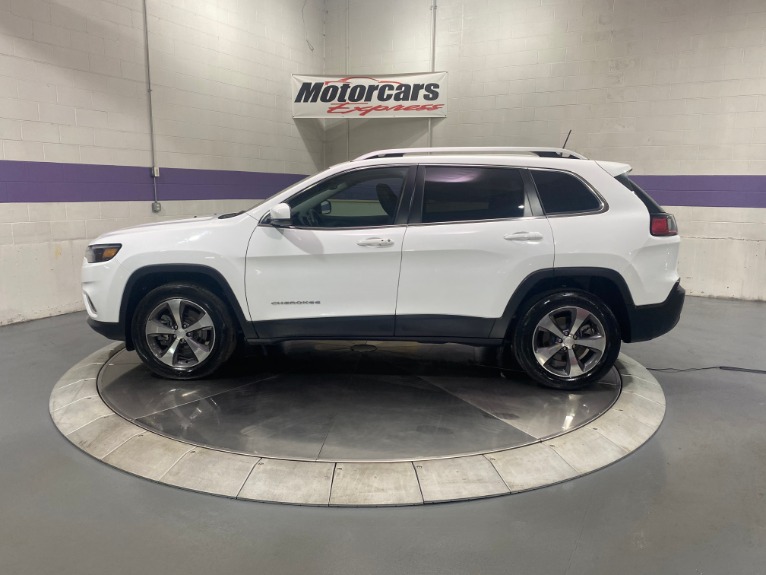 Used-2019-Jeep-Cherokee-Limited-V6-4X4