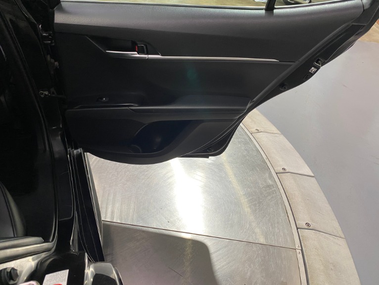 Used-2019-Toyota-Camry-SE-FWD