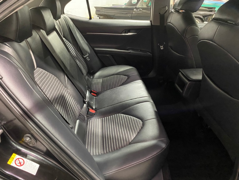 Used-2019-Toyota-Camry-SE-FWD