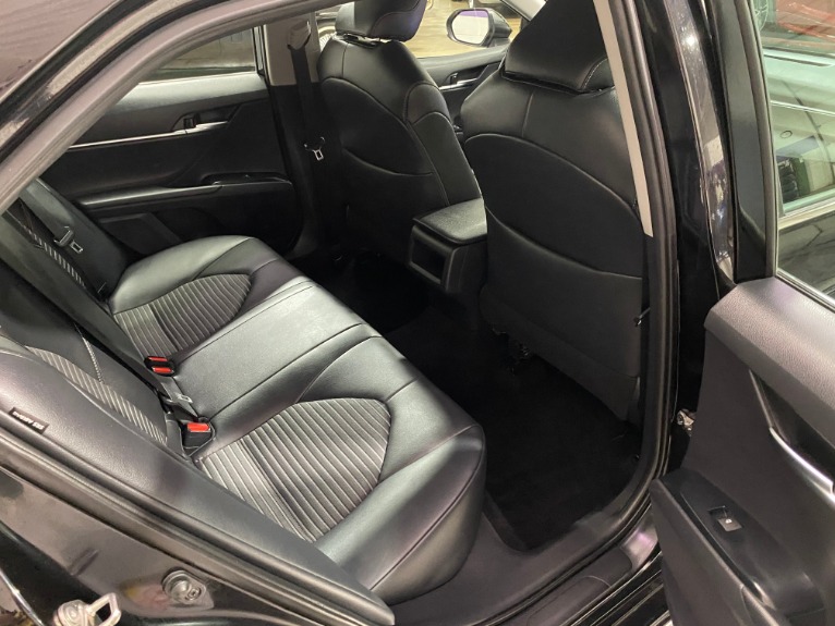 Used-2019-Toyota-Camry-SE-FWD