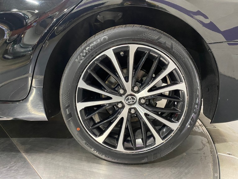 Used-2019-Toyota-Camry-SE-FWD