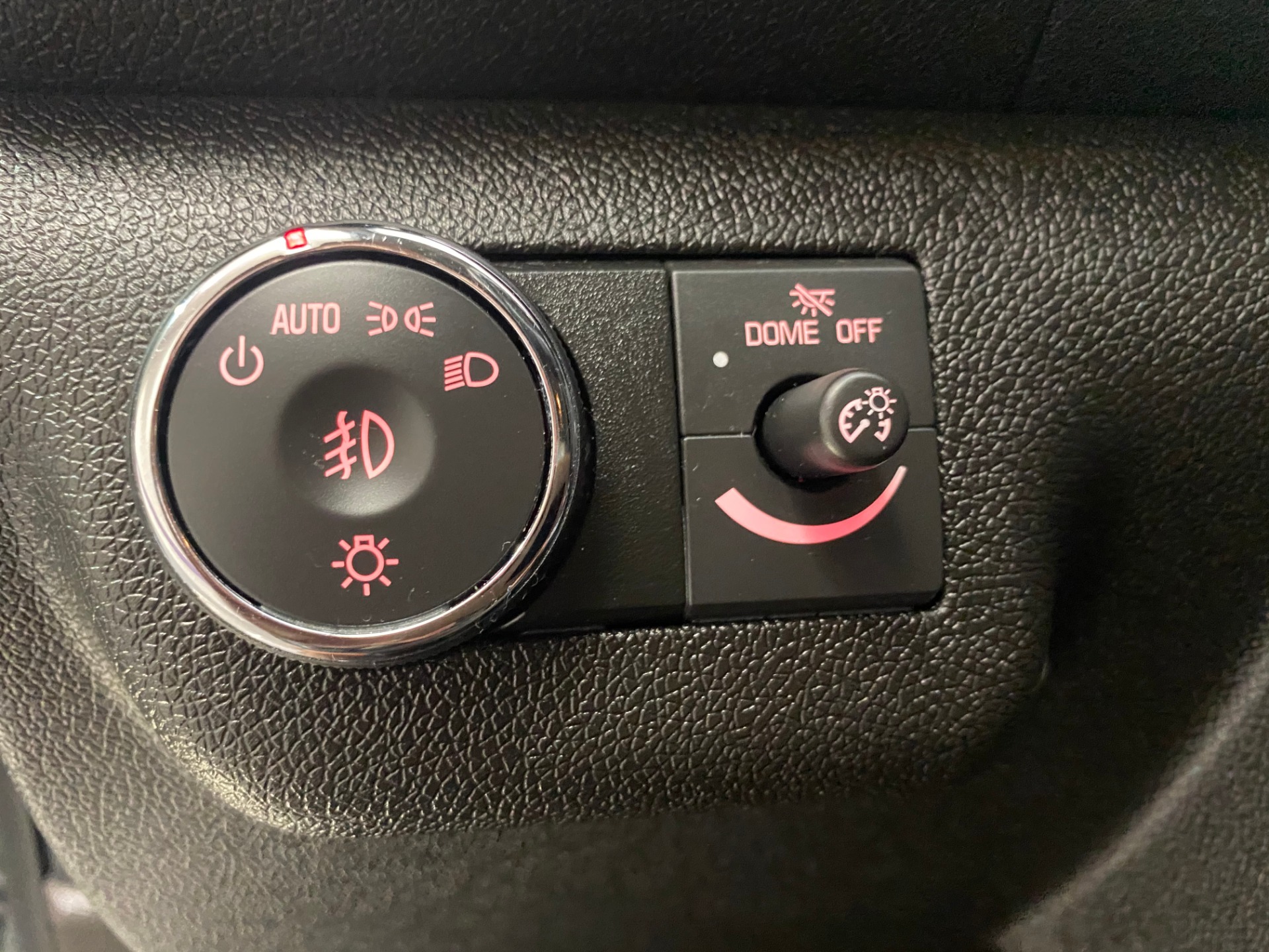 Used-2012-GMC-Acadia-SLE-FWD