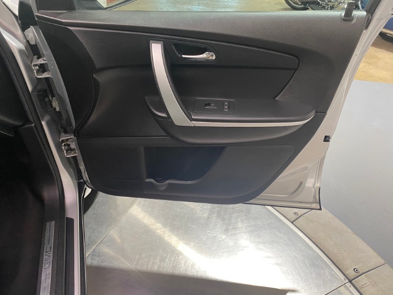 Used-2012-GMC-Acadia-SLE-FWD