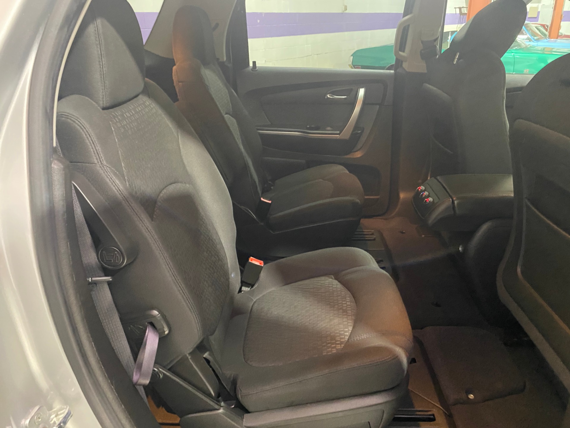 Used-2012-GMC-Acadia-SLE-FWD