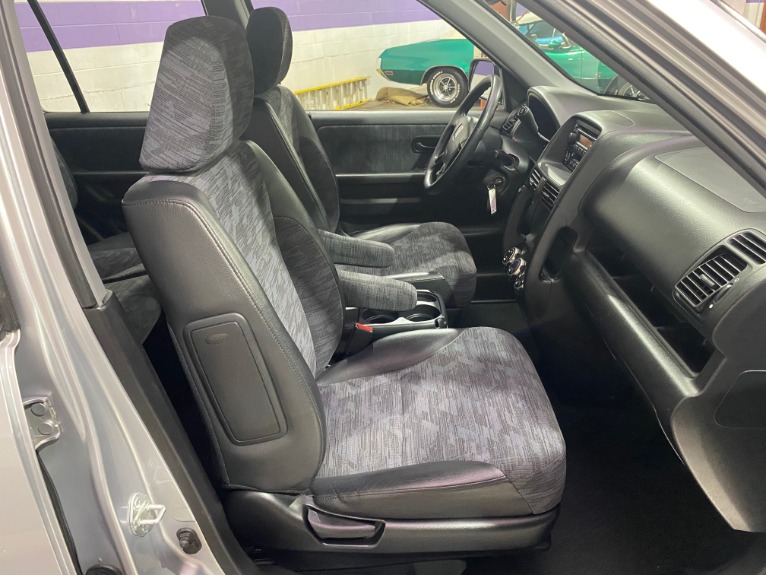 Used-2002-Honda-CR-V-LX-FWD