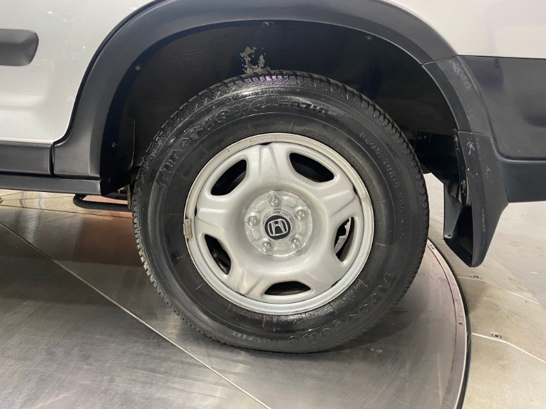 Used-2002-Honda-CR-V-LX-FWD