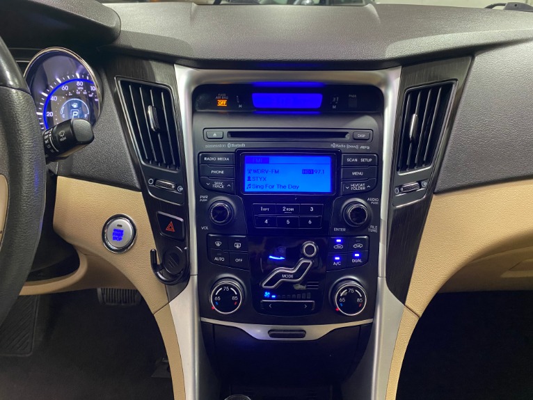 Used-2012-Hyundai-Sonata-Limited-FWD