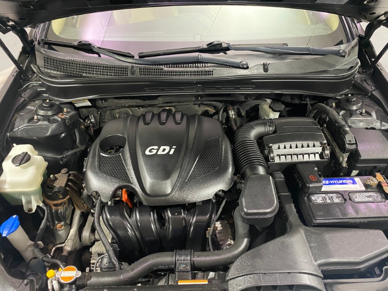 Used-2012-Hyundai-Sonata-Limited-FWD