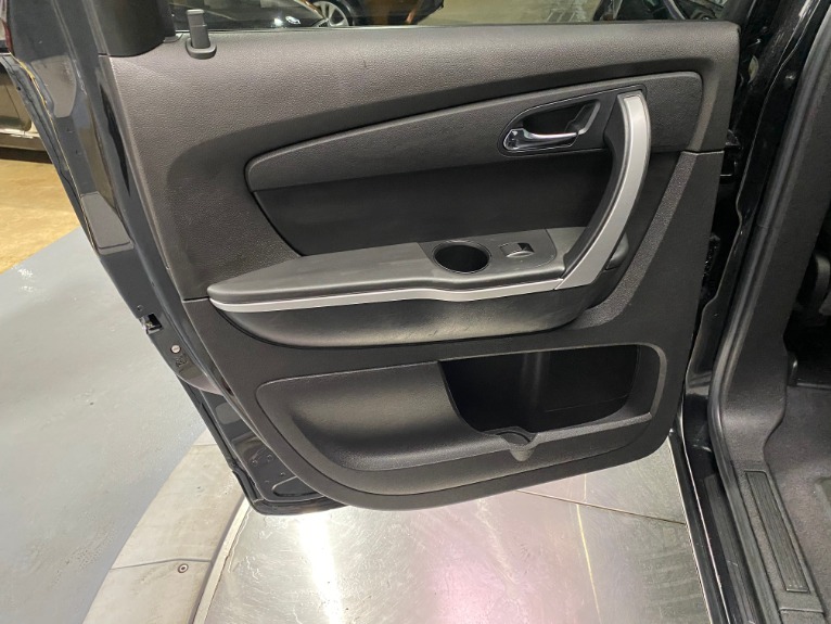 Used-2011-GMC-Acadia-SLT-1-AWD