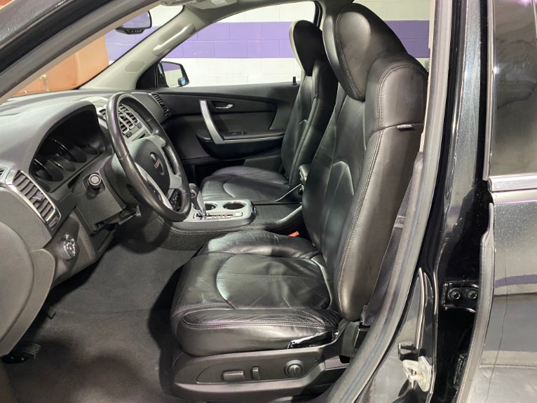 Used-2011-GMC-Acadia-SLT-1-AWD