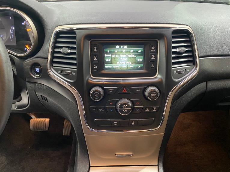 Used-2015-Jeep-Grand-Cherokee-Laredo-E-4X4