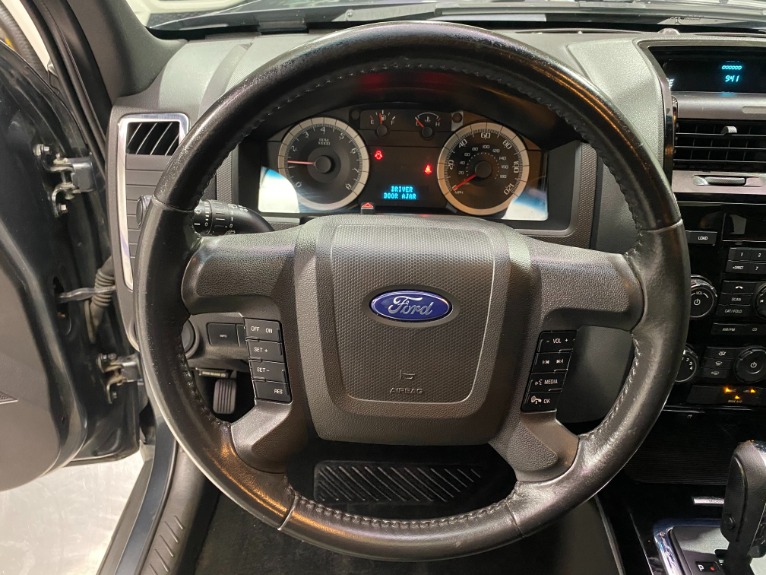 Used-2009-Ford-Escape-Limited-FWD
