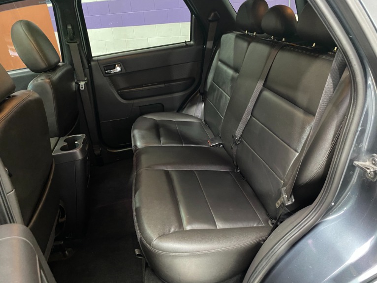 Used-2009-Ford-Escape-Limited-FWD