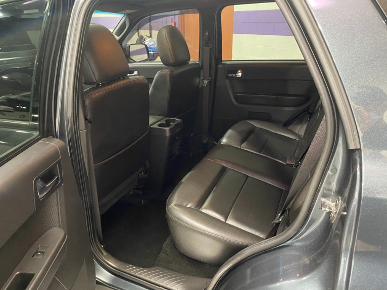 Used-2009-Ford-Escape-Limited-FWD