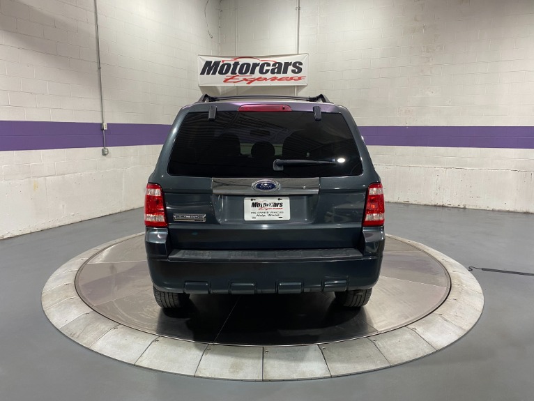 Used-2009-Ford-Escape-Limited-FWD