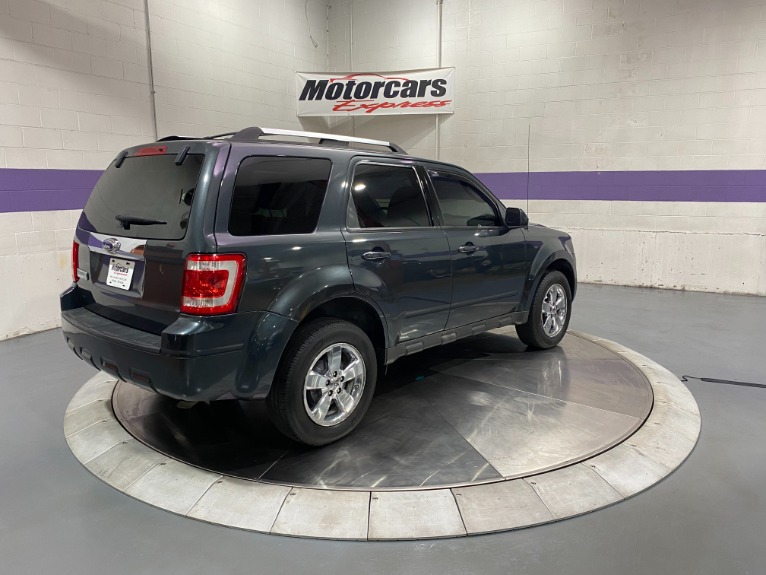 Used-2009-Ford-Escape-Limited-FWD