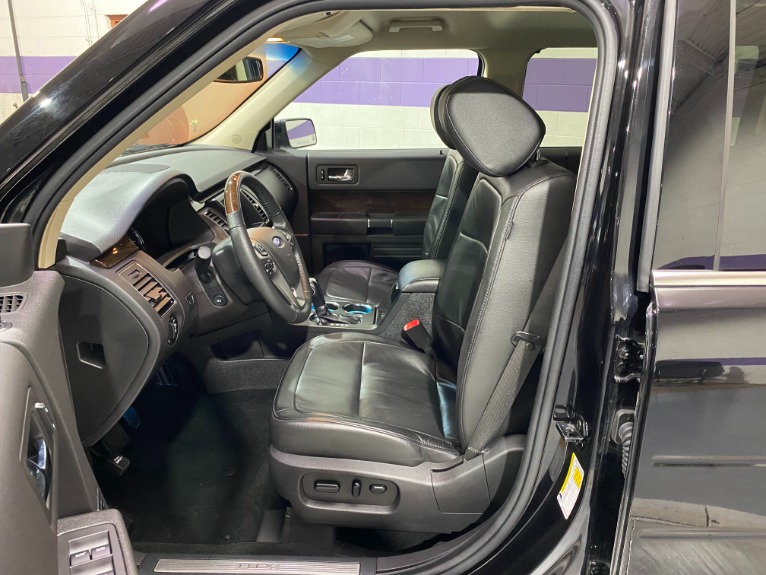 Used-2019-Ford-Flex-Limited-AWD