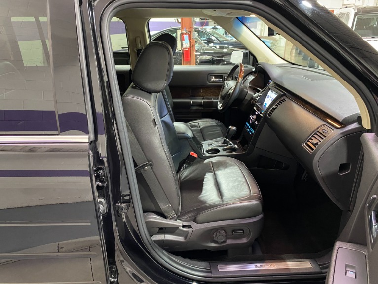 Used-2019-Ford-Flex-Limited-AWD