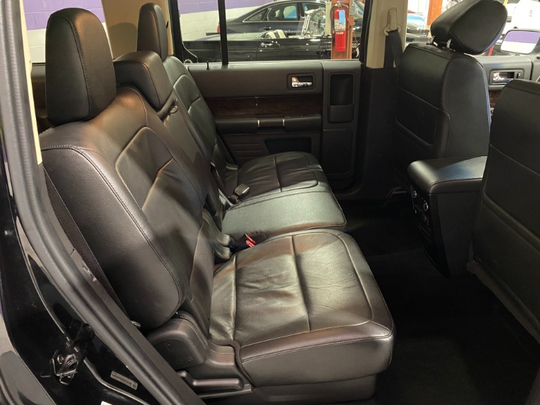 Used-2019-Ford-Flex-Limited-AWD