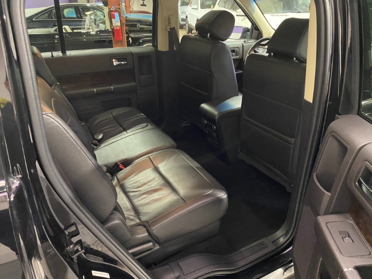 Used-2019-Ford-Flex-Limited-AWD