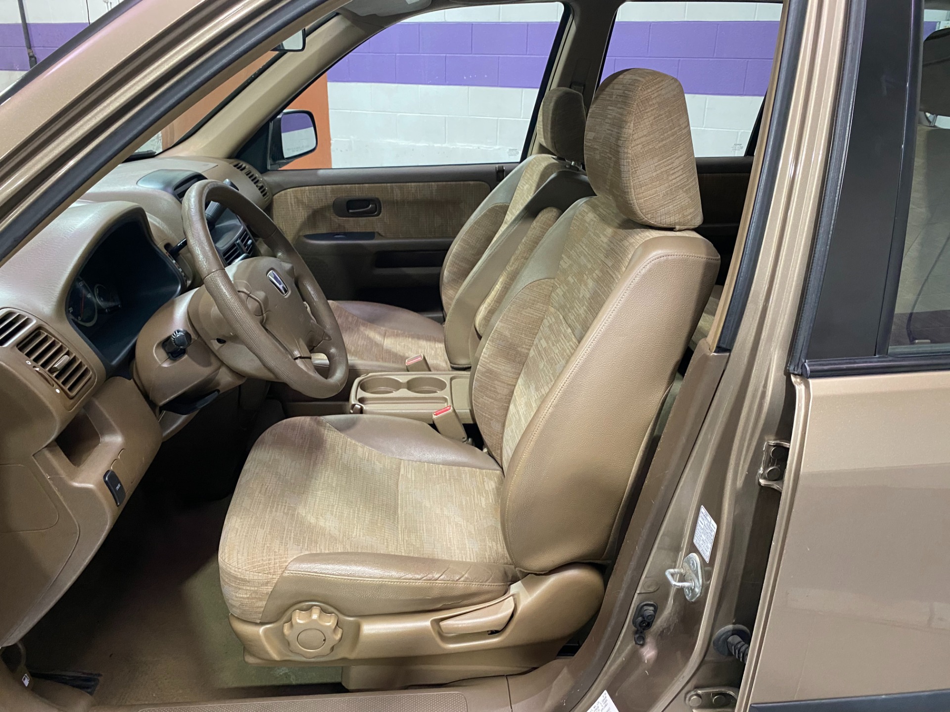 Used-2003-Honda-CR-V-LX-AWD