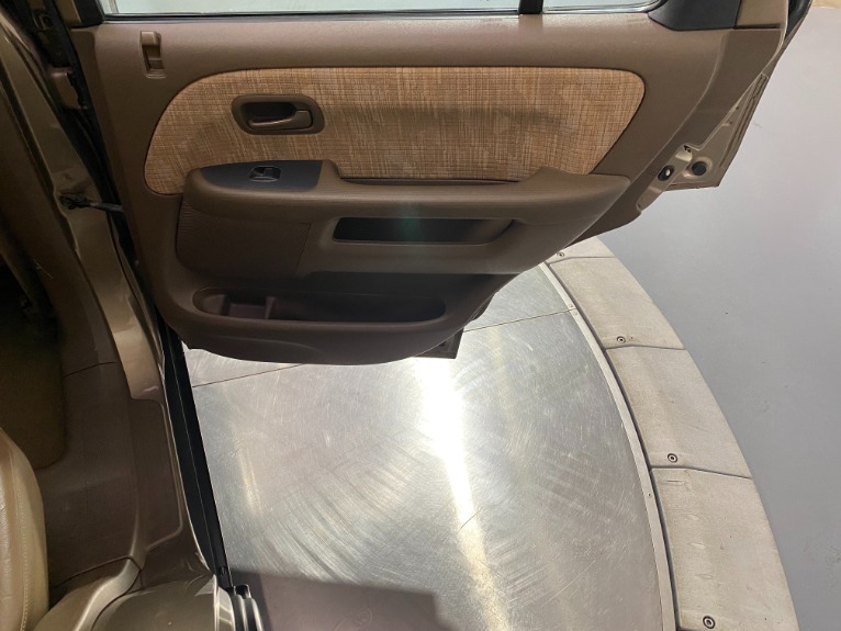 Used-2003-Honda-CR-V-LX-AWD