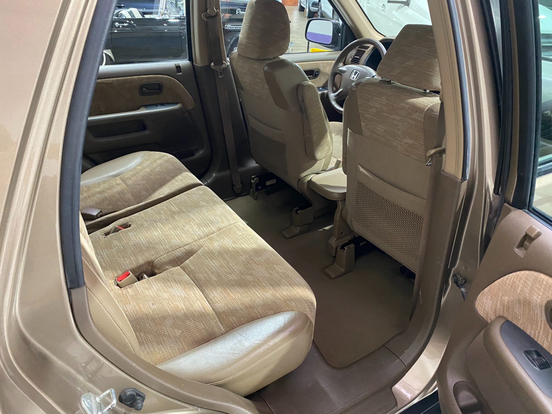 Used-2003-Honda-CR-V-LX-AWD