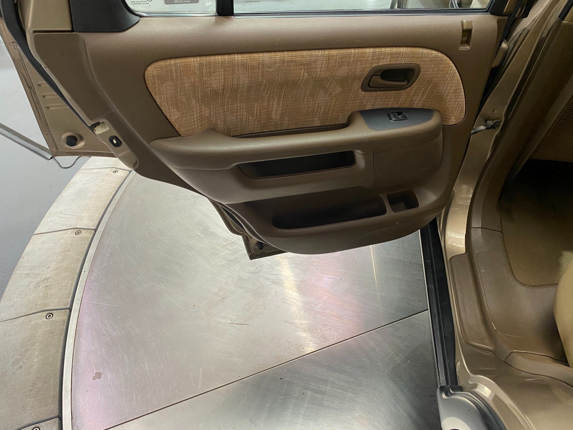 Used-2003-Honda-CR-V-LX-AWD