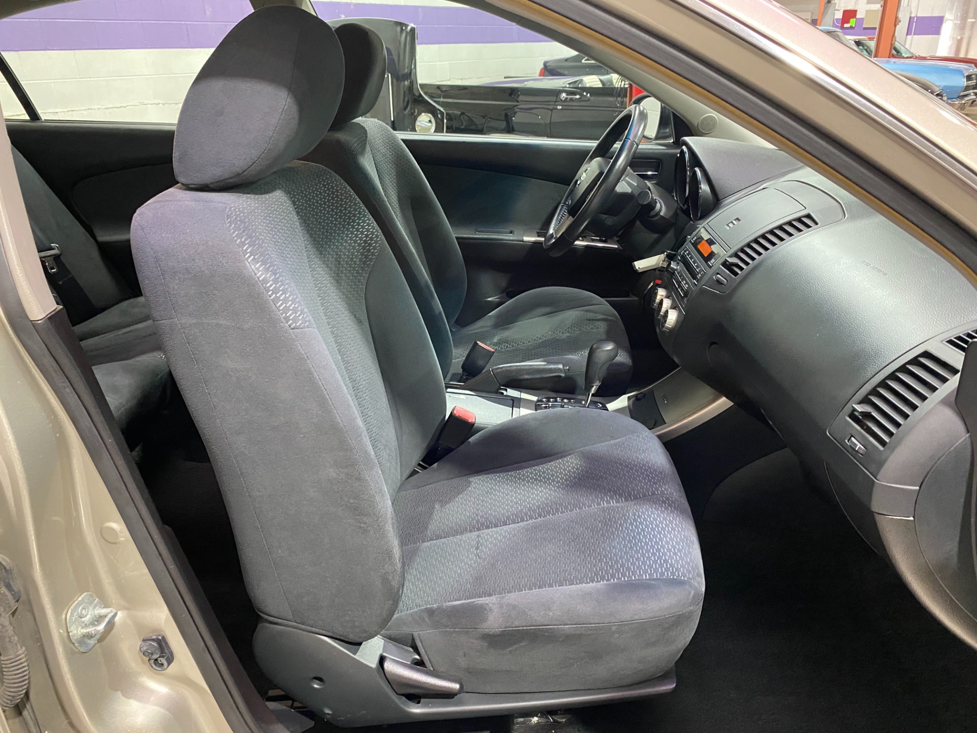 Used-2006-Nissan-Altima-25-S-Special-Edition