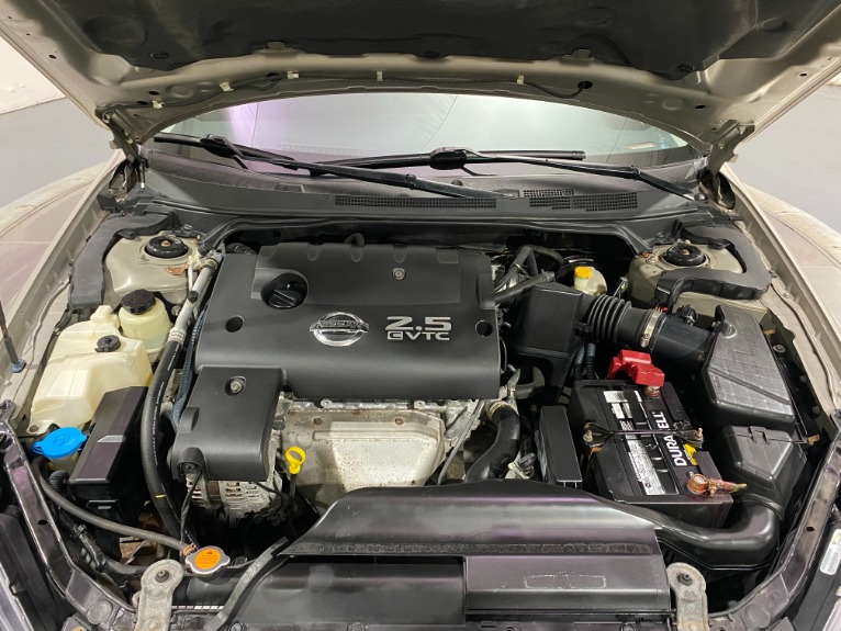 Used-2006-Nissan-Altima-25-S-Special-Edition