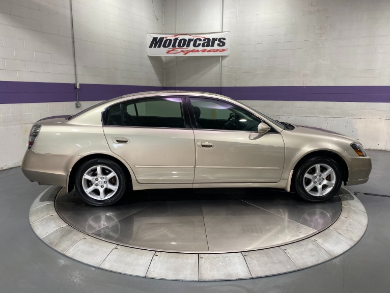 Used-2006-Nissan-Altima-25-S-Special-Edition