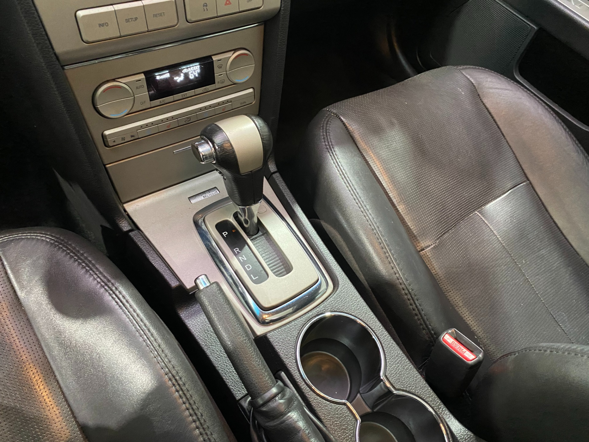 Used-2009-Lincoln-MKZ-FWD-Base
