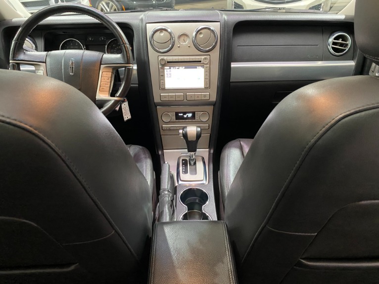 Used-2009-Lincoln-MKZ-FWD-Base