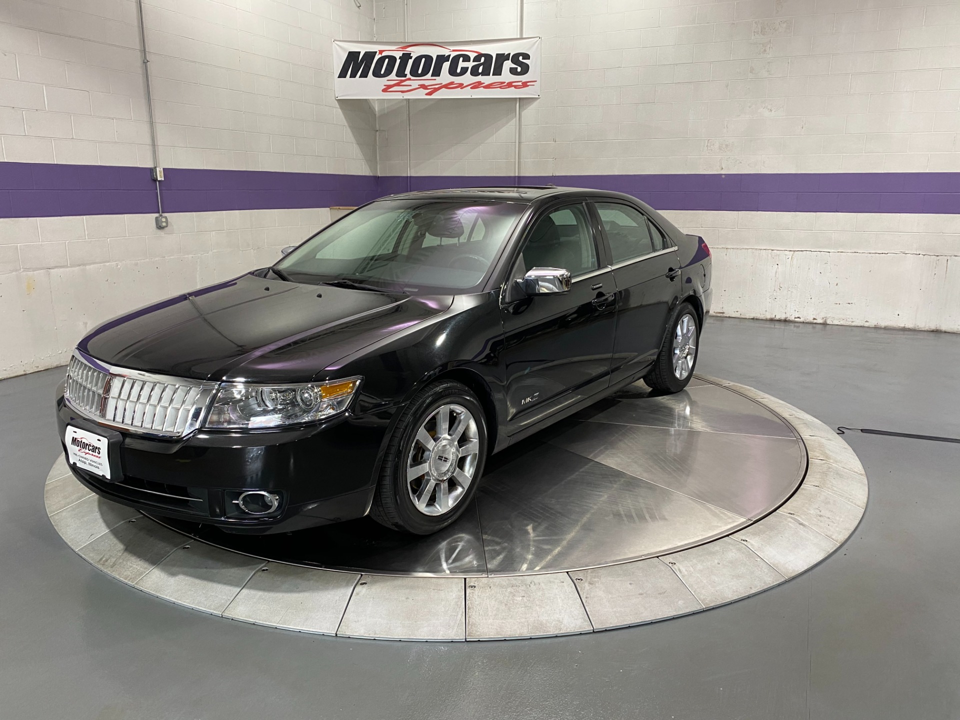 Used-2009-Lincoln-MKZ-FWD-Base