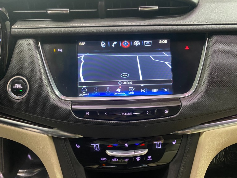 Used-2017-Cadillac-XT5-Luxury-AWD
